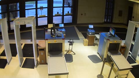 7135CVCULNScreeningLane2_2021-01-05_07h27min29s983ms.mp4