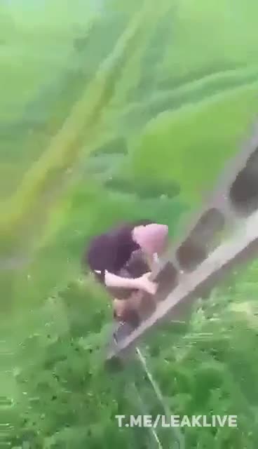 Ο ΑΙΝΣΤΑΙΝ ΚΑΙ Ο ΧΙΚ