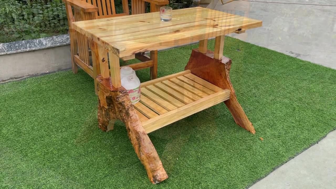 Innovative Woodworking Designs Using Solid Dried Stumps A Standout Table Made of Solid Wood