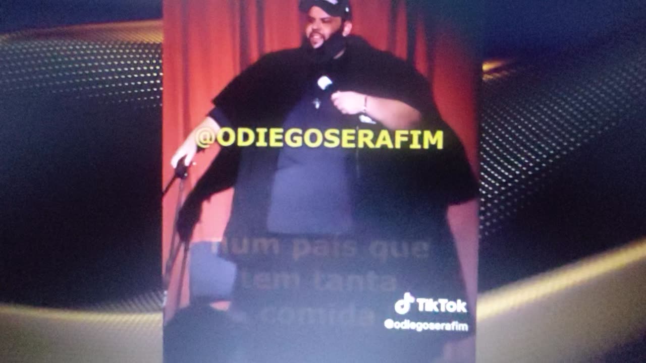 Comediante manda recado a Lula por gordofobia