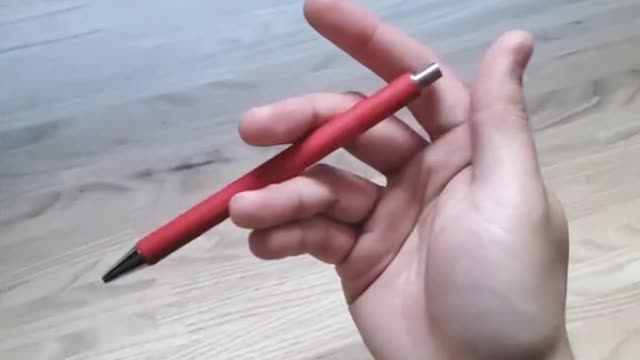 Learn a beginner mini-combo with 2 basic tricks! 👌
