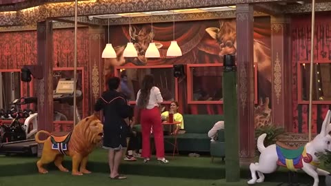 Bigg Boss 8 | Mc Stan and Archana Fight | Colors