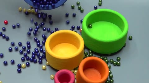 Oddly Satisfying video🔴🌈 Colored Beads and Balls #beads #oddlysatisfying #dominogirl - Domino Girl