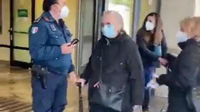 Italians Denied Medical Services Just To J4b Status