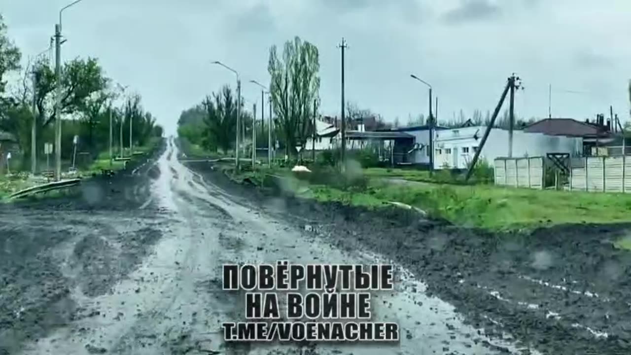 2023-05-02 Bakhmut - lungo la strada della morte