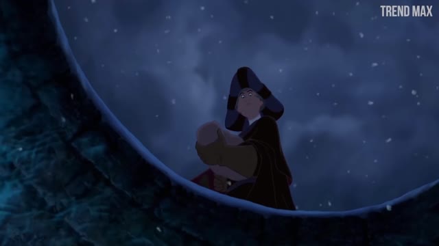 gli inquietanti messaggi pagani stregoneschi nascosti nei film di Disney tra cui la bella e la bestia notare quel film d'animazione che è fondamentale per spiegare il culto satanico dei massoni Walt Disney era un noto massone DOCUMENTARIO