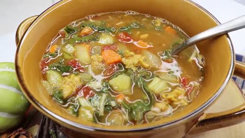 Vegan White Bean and Kale Soup