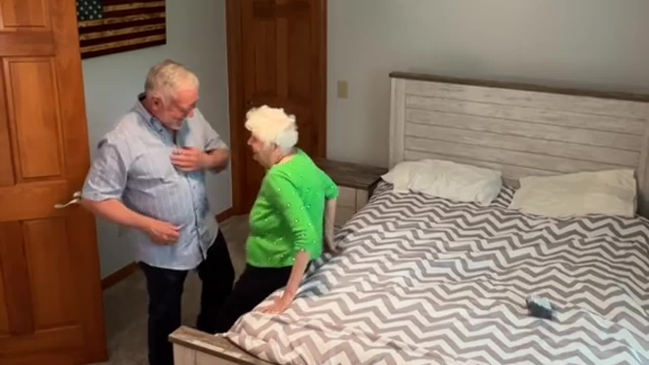 Mattress Prank On Grandma… Didn’t Go As Planned