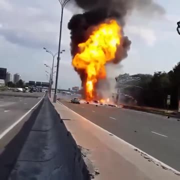 Accident between two electric vehicles.