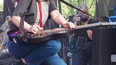 Megan Lovell (Larkin Poe) - LIVE @ 420Fest (Short 6)