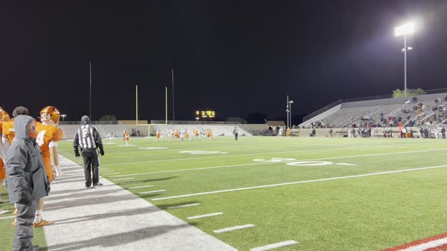 Celina Defeats Kennedale 34-28 in the Area Round of Playoffs