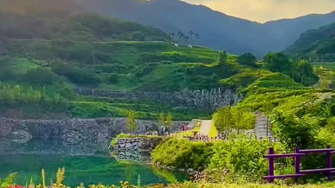 Beautiful scenery. Come and have a look