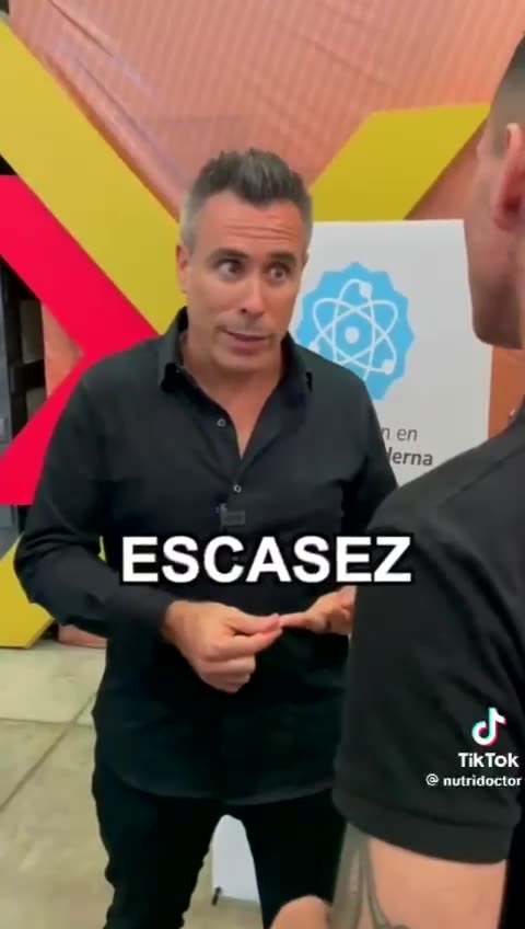 Id pensando que el Régimen nos va a quitar la carne como alimento.