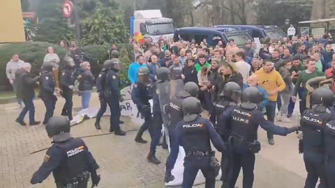 Spanish farmers assaulted by police!