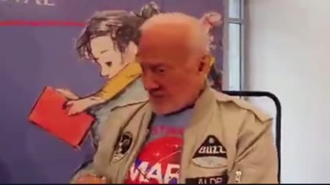 Buzz Aldrin admits not going to the moon..