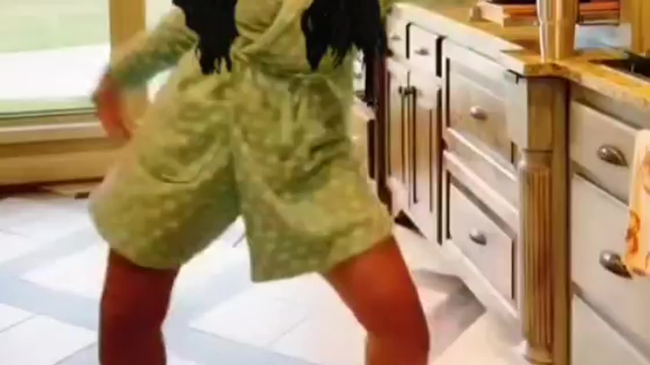 HOW MOST HATED BLOGGER IN THE MORNING