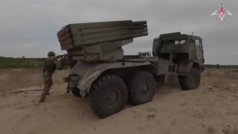 Russian Grad MLRS crews of Dnepr Group of Forces in action in Kherson direction