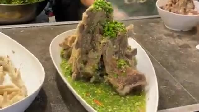 Amazing Pork Bone Soup _ Thai Street Food _shorts-oztmPTofAeo