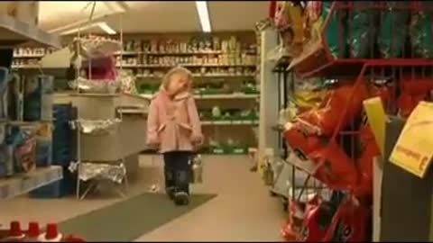 ΜΙΑ ΔΙΑΦΗΜΙΣΗ ΠΟΥ ΔΕΝ ΕΙΔΑΜΕ ΠΟΤΕ !