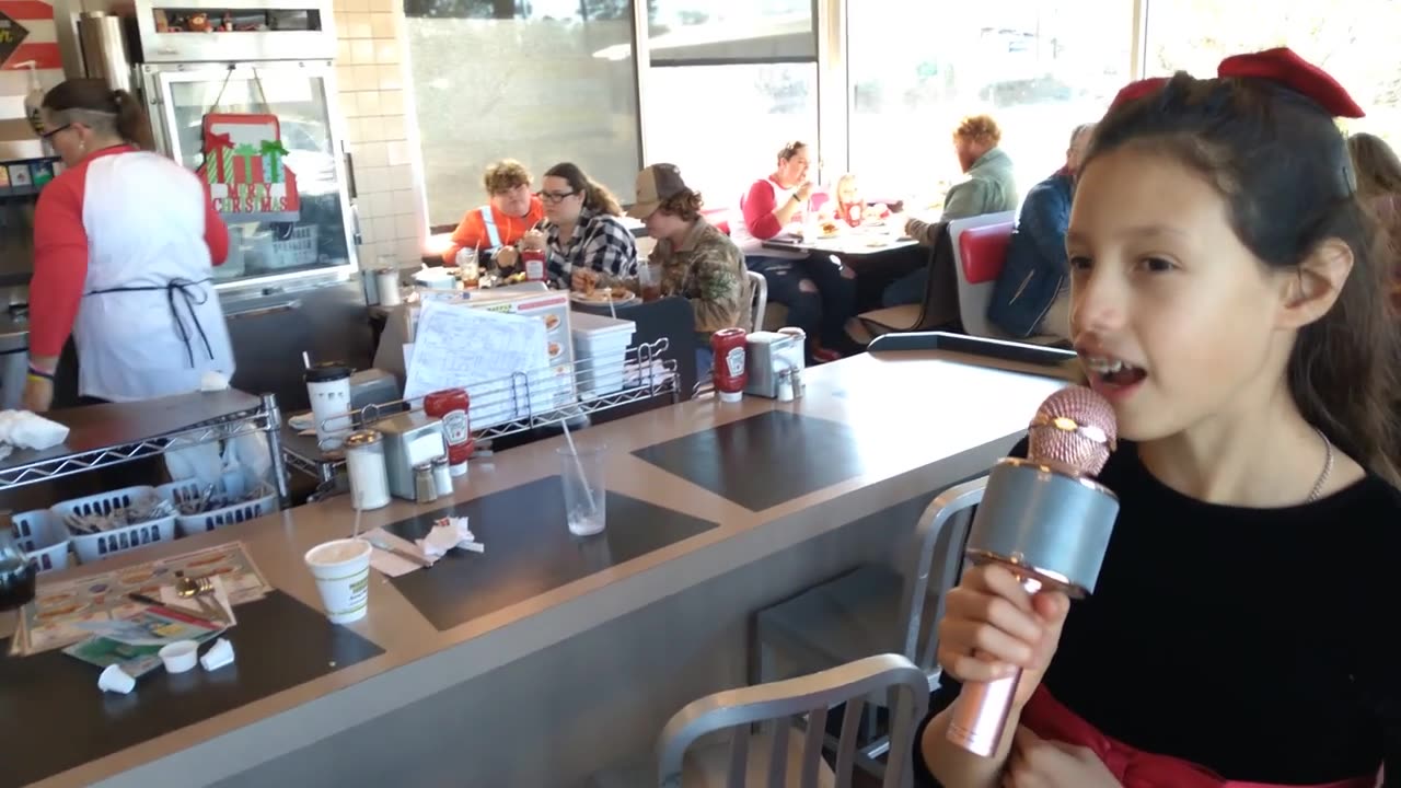 Show time at the waffle House. My friends really like my singing