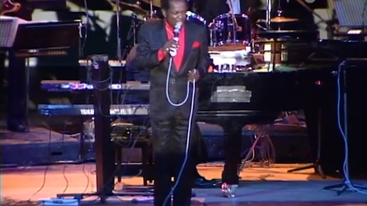 A Natural Man - Lou Rawls Live From The World Jazz Festival (1989)