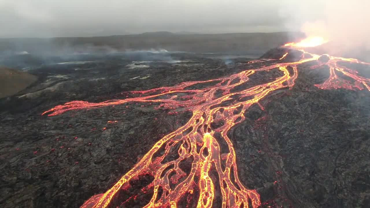 Iceland Geldingadalir Volcano August 14 video with drone