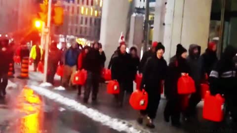 Police took our Freedom Trucker's Jerry Cans?? OTTAWA PATRIOTS TO THE RESCUE!!!