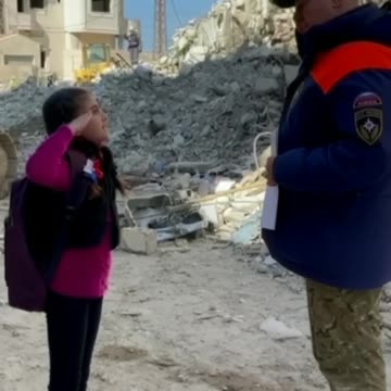 Syrian Girl thanks Russia