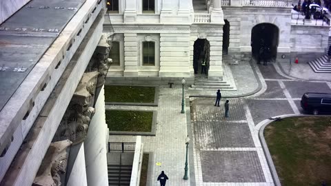 0951USCSRFEastRoof_2021-01-06_16h00min00s977ms.mp4