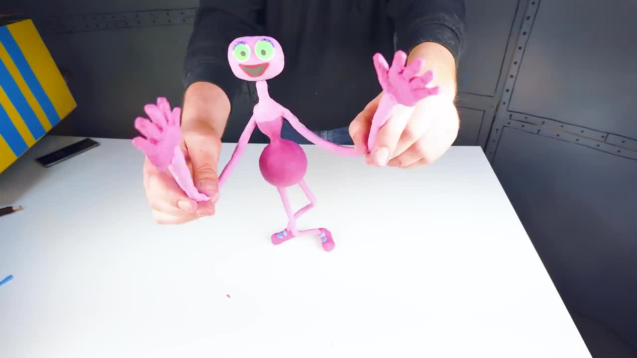 Clay DIY Mommy Long Legs