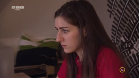 Az egész családom hazudik nekem!