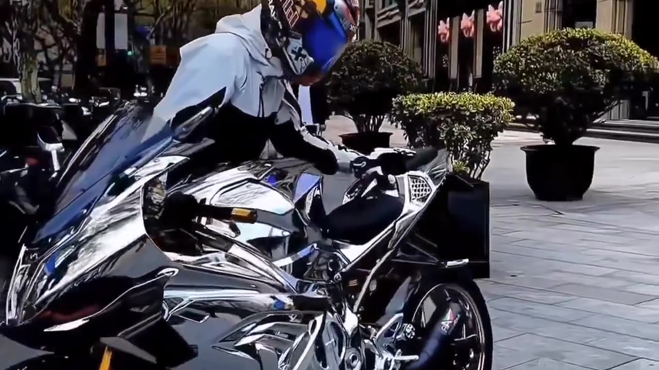 Super bike