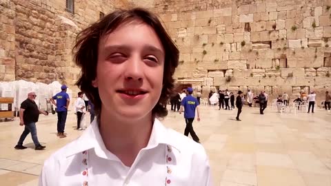 Ukrainian orphans celebrate bar mitzvah in Jerusalem