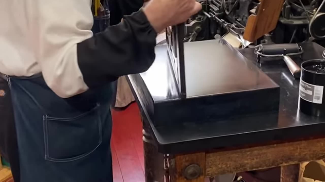 We do not post videos often with our 10x15 Chandler & Price Gordon-style jobbing press