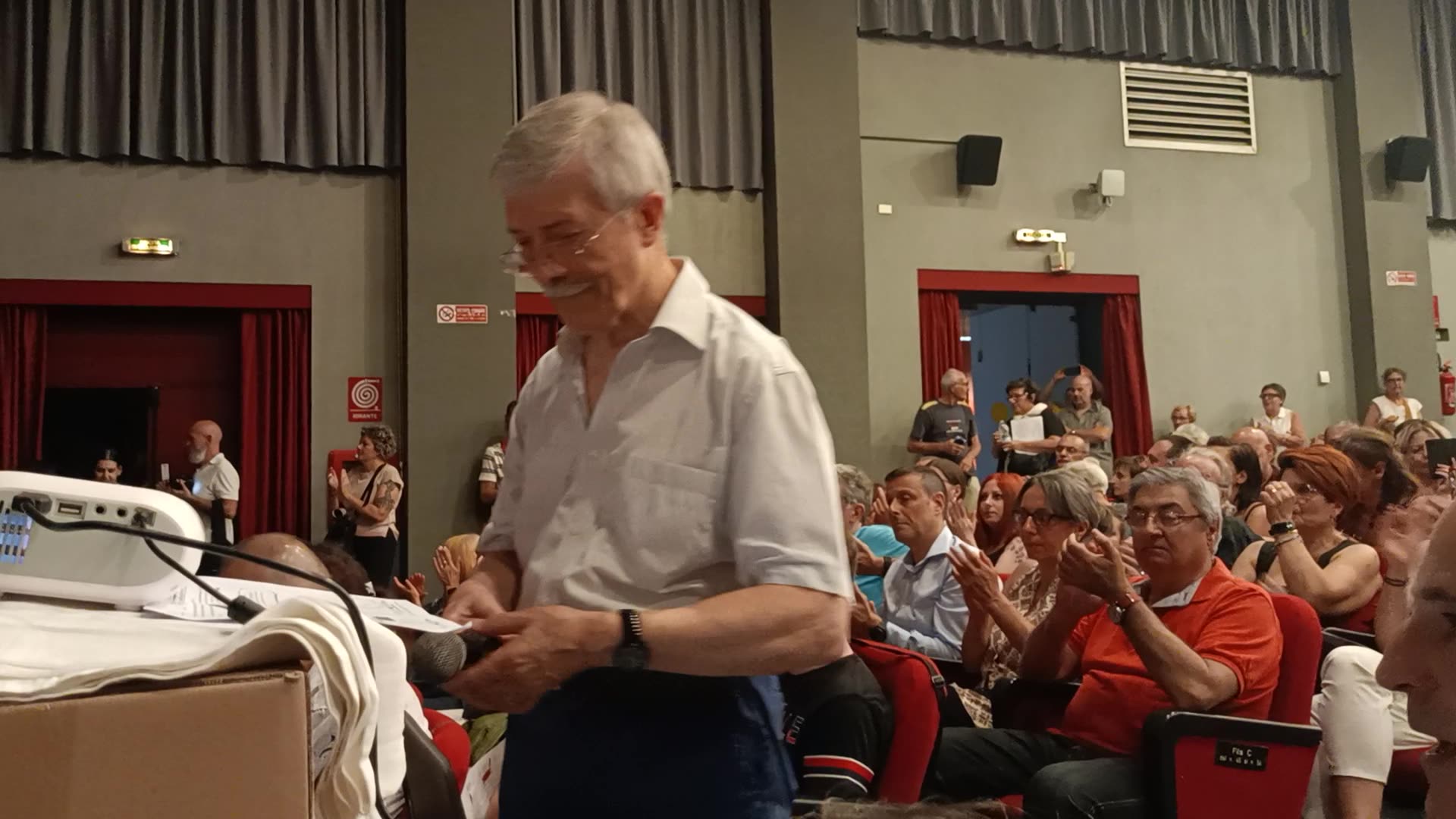 Invisibili - dibattito post proiezione - intervento del Dott. Alberto Donzelli - 2 parte