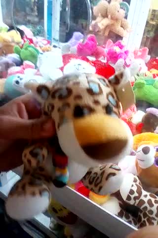 pegando urso pelúcia máquina gokuranger hulkstargamer