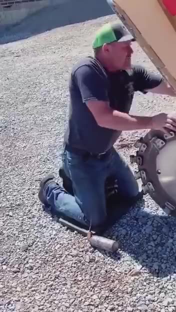 Anti-Loosh Video Number 177. LOOSH is real and bad. Explained below and watch the video