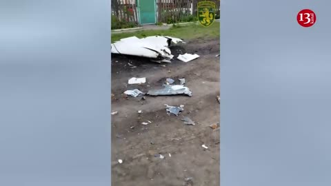 Ukrainian fighters destroy the attacking Russian kamikaze drone with small arms