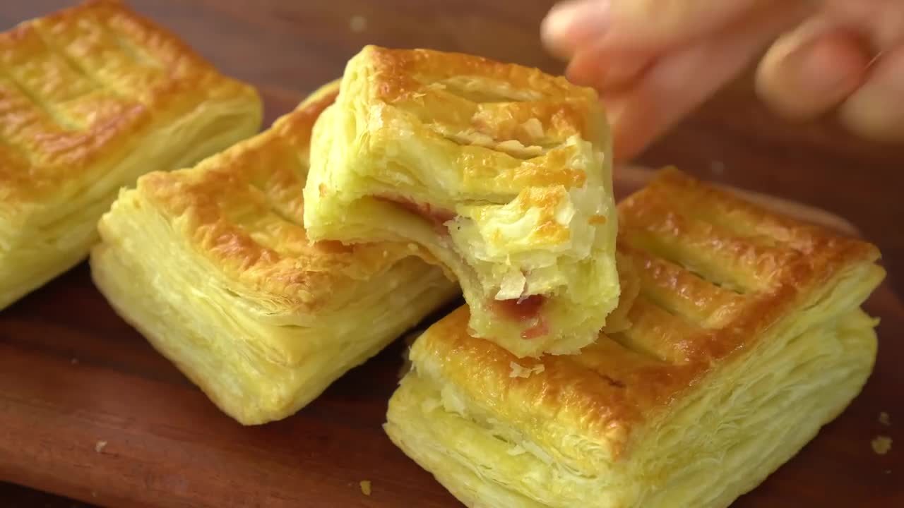 바삭함 3배, 대왕 페스츄리 만들기 __ 초보도 따라하기 쉬운 방법 __ Easy Puff Pastry Pie Recipe