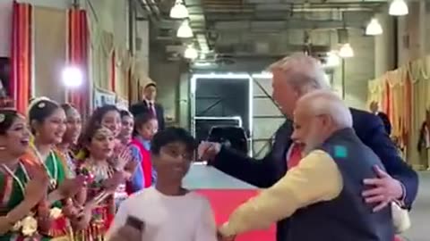 PM Modi & President Trump interacted with a group of youngsters at during #HowdyModi event