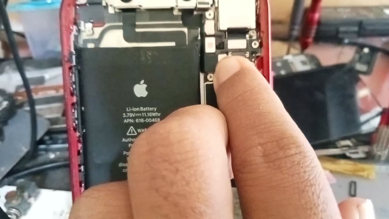 iPhone xr lcd damage