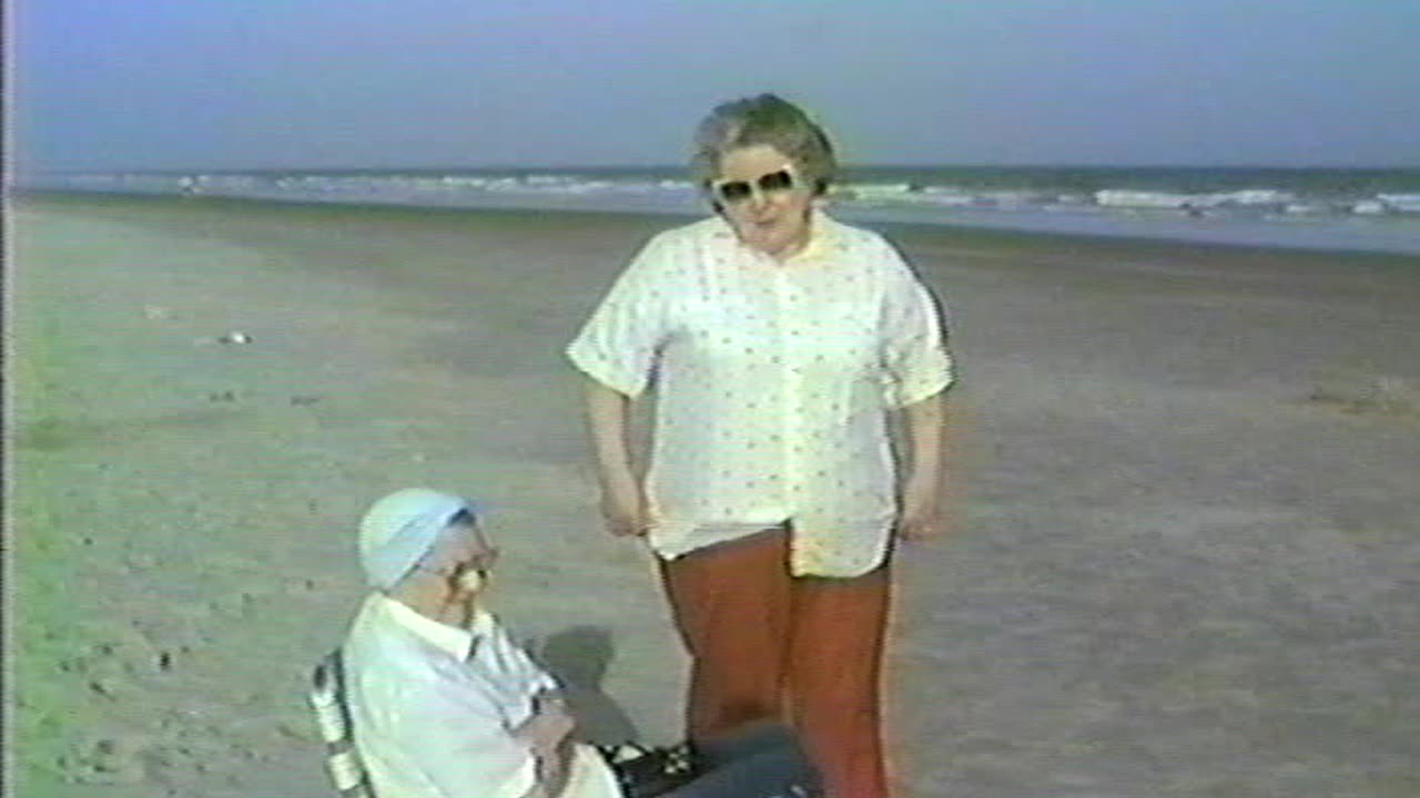 On the beach with Frieda 1989 #WV family