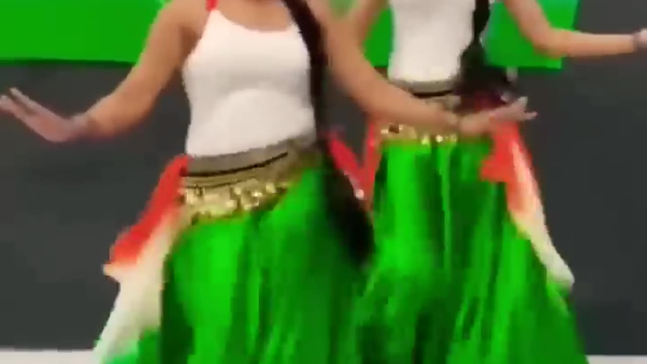 Modi and Rahul dance