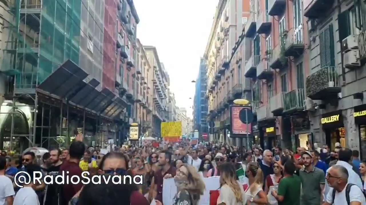 Masivas marchas contra el pase sanitario en Europa