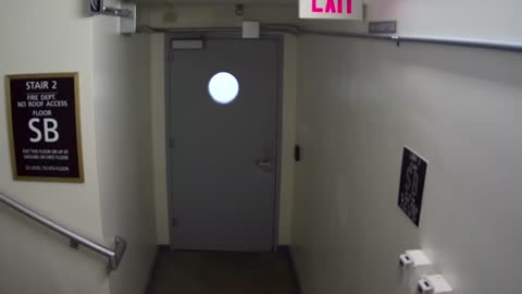 6160RHOBSBRSBST2StairwaySide_2021-01-06_19h20min00s827ms.mp4