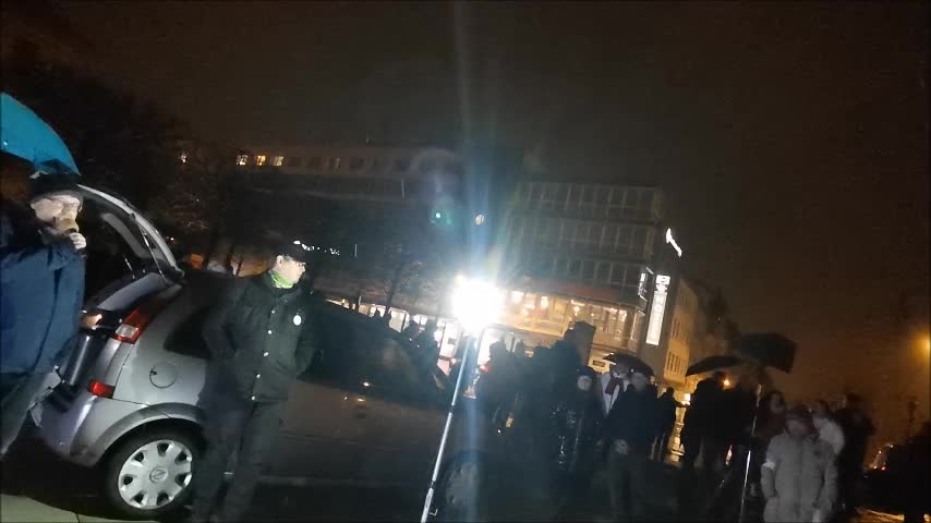 52. MAHNWACHE - BAUTZEN, KORNMARKT, 31 01 2022 - weitere Redebeiträge vom Veranstalter