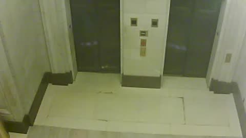 7215USCS02Elevator1718Lobby_2021-01-05_01h40min00s063ms.mp4