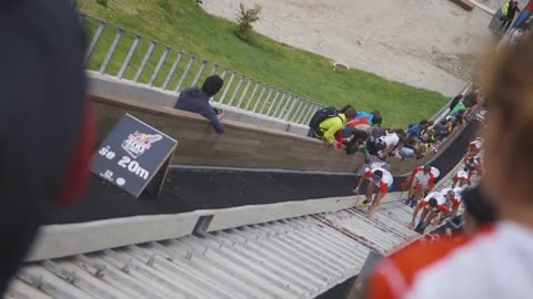 Intense 400m Vertical Running Race - Red Bull 400