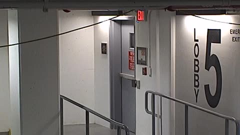 6051RHOBG2G205ANorthLobbyEntry_2021-01-05_01h00min01s417ms.mp4