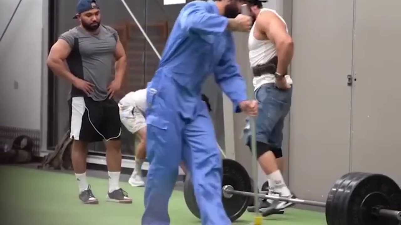 Heavy weight lifting Prank